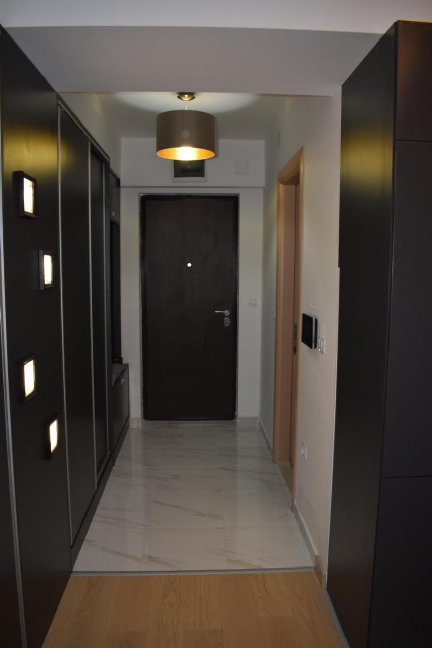 Appartement Gabriela&Marjan luxury self check-in Flatiron à Skopje Extérieur photo