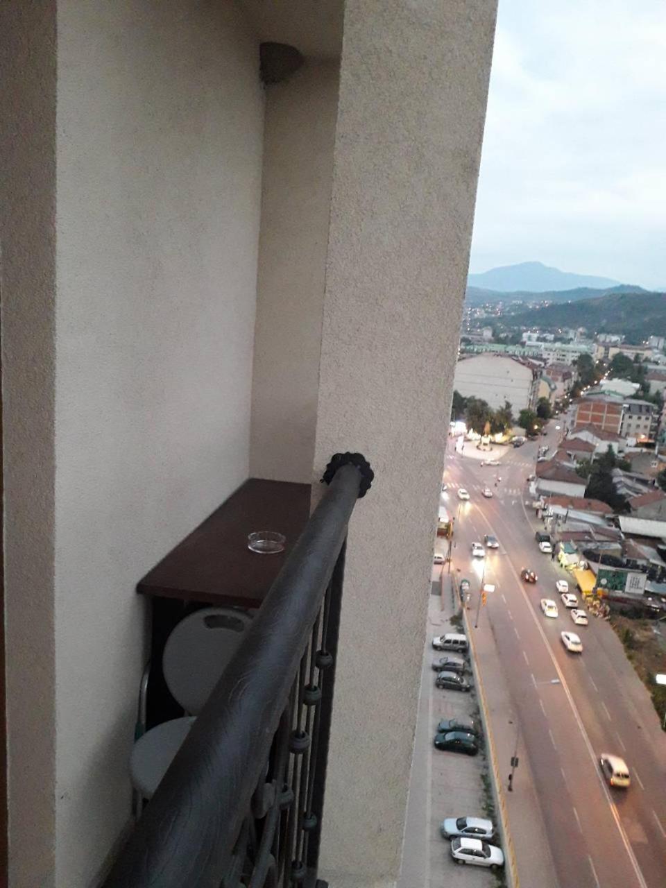 Appartement Gabriela&Marjan luxury self check-in Flatiron à Skopje Extérieur photo